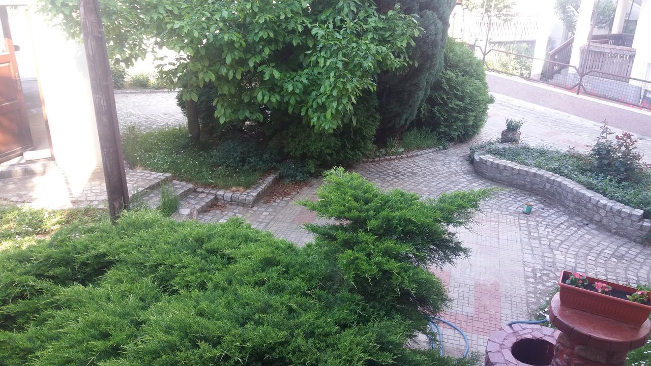Guest House Stefanovic Vranje Zewnętrze zdjęcie