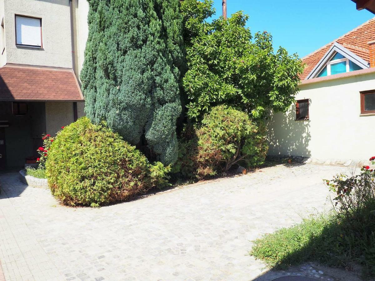 Guest House Stefanovic Vranje Zewnętrze zdjęcie